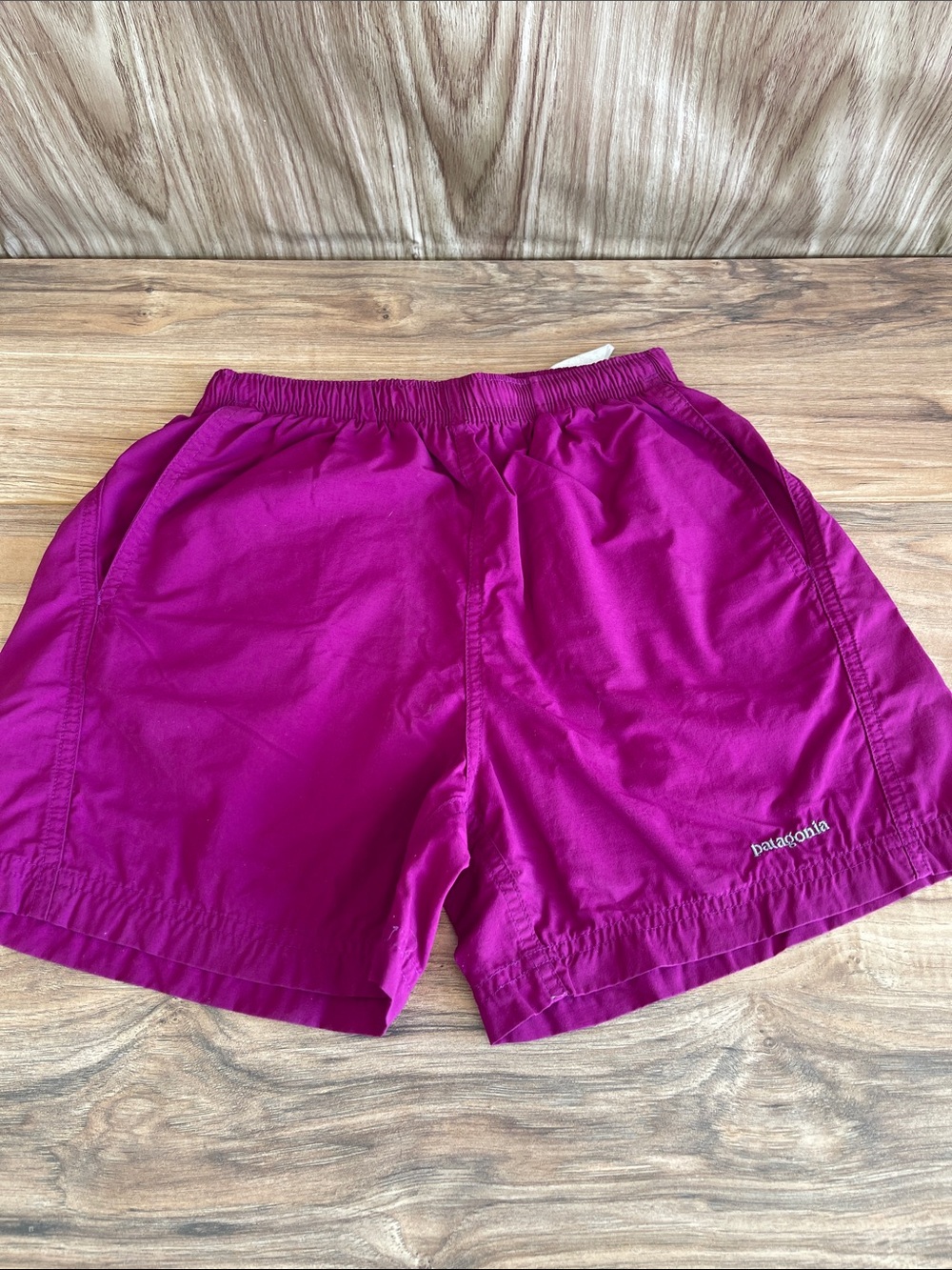 Pre-owned Patagonia Women's Fuchsia Athletic Shorts size XS